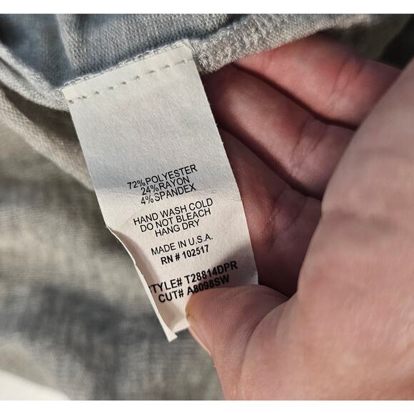 NWT soprano Nordstrom S grey cut out back v neck tank top flowy summer stretch - Picture 5 of 7